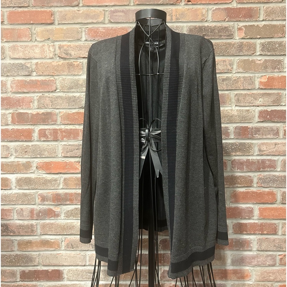 Cable & Gauge Gray with Black Trim Cardigan Size Large